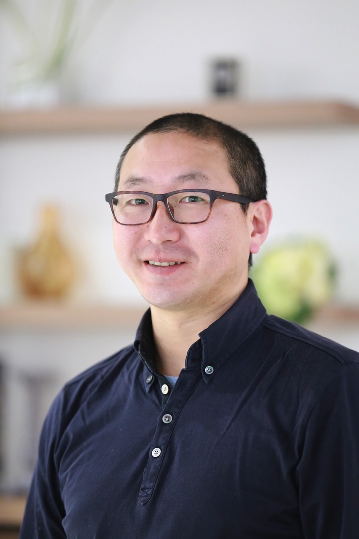 小泉 英也